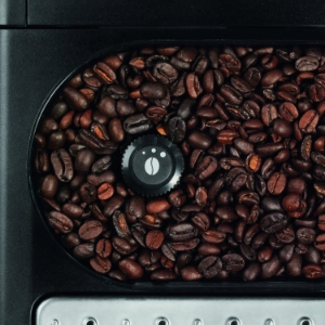 Krups EA8108 Kaffee-Vollautomaten Schwarz automatische Reinigung Milchsystem mit CappucinoPlus-Düse, 15 bar 