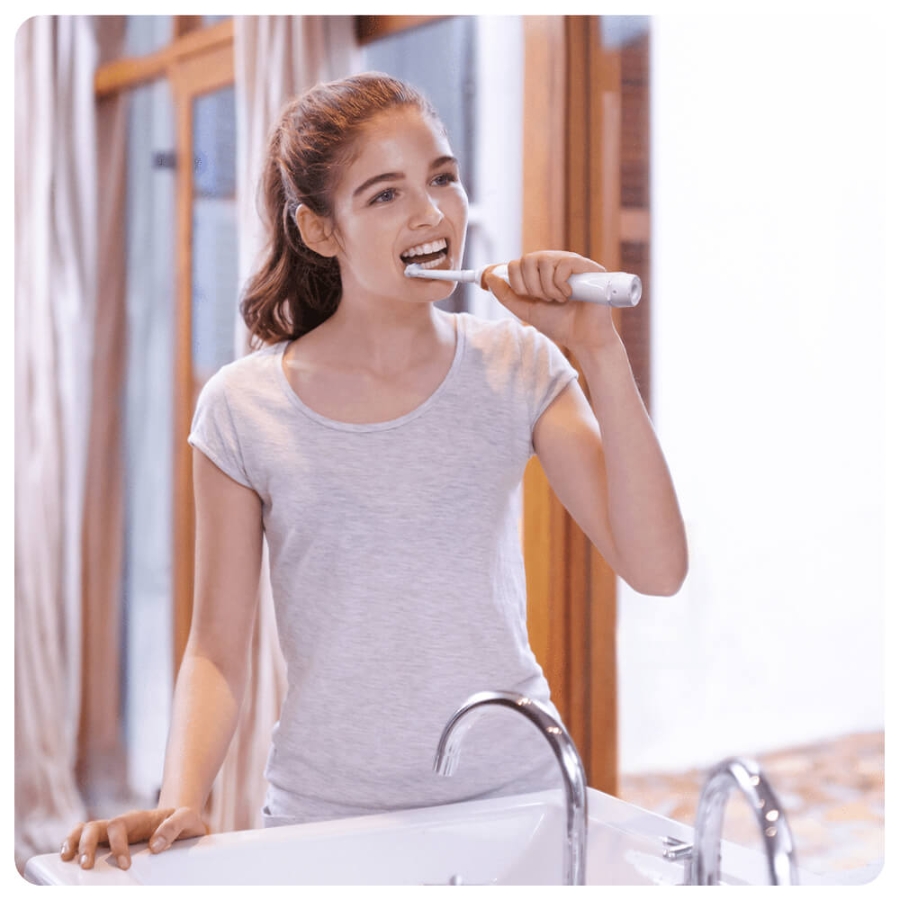 Oral-B Teen Elektrische Zahnbürste Schwarz 