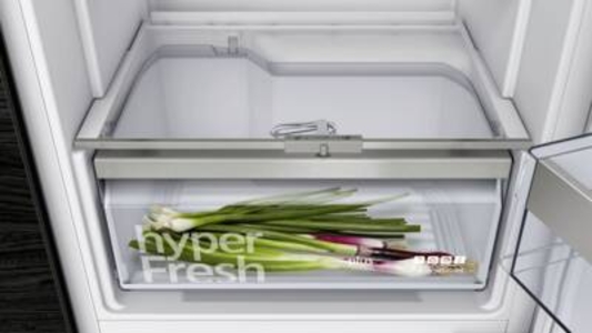 Siemens KI51RADE0 Einbau-Kühlautomat  SmartCool Flachscharnier-Technik(festtür)