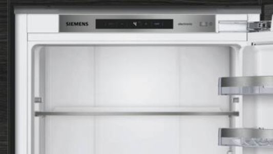 Siemens KI51FADE0  Einbau-Kühlschrank Nischenhöhe 140 cm
