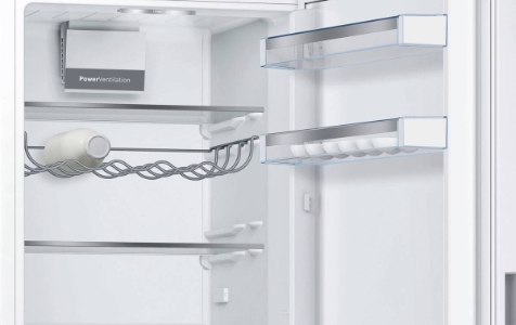 Bosch KGE36AWCA  Kühl-Gefrier-Kombination mit Gefrierbereich unten