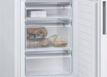 Bosch KGE36AWCA  Kühl-Gefrier-Kombination mit Gefrierbereich unten