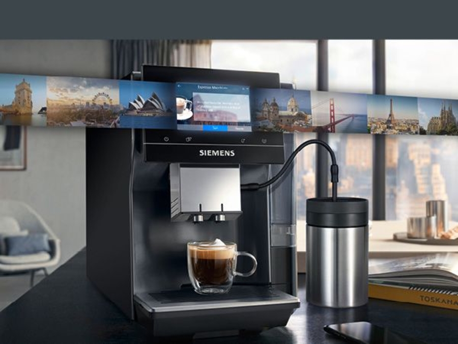 Siemens TP707D06 EQ.700 Kaffee-Vollautomat Schwarz Full-Touch-Display