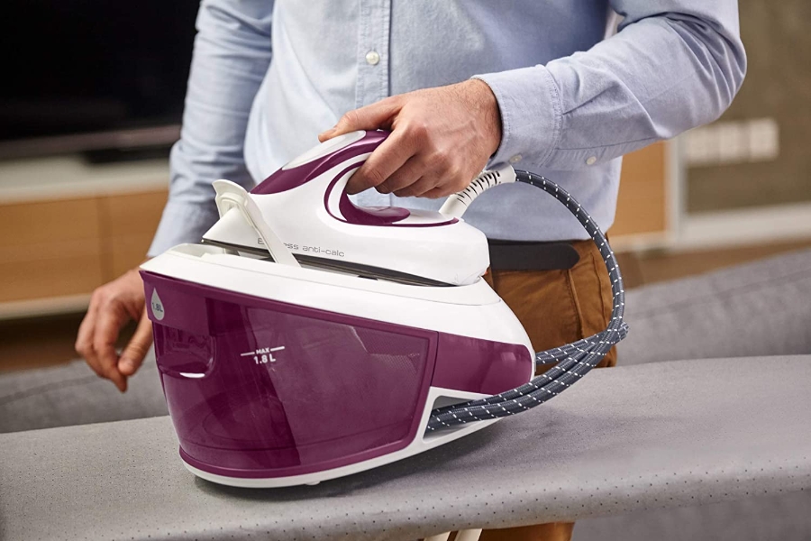 Tefal SV8054 Dampfbügelstation 6.5 Bar 2800W 1.8 L weiß/lila Optimale Dampf-/Temperaturkombination für alle Stoffarten