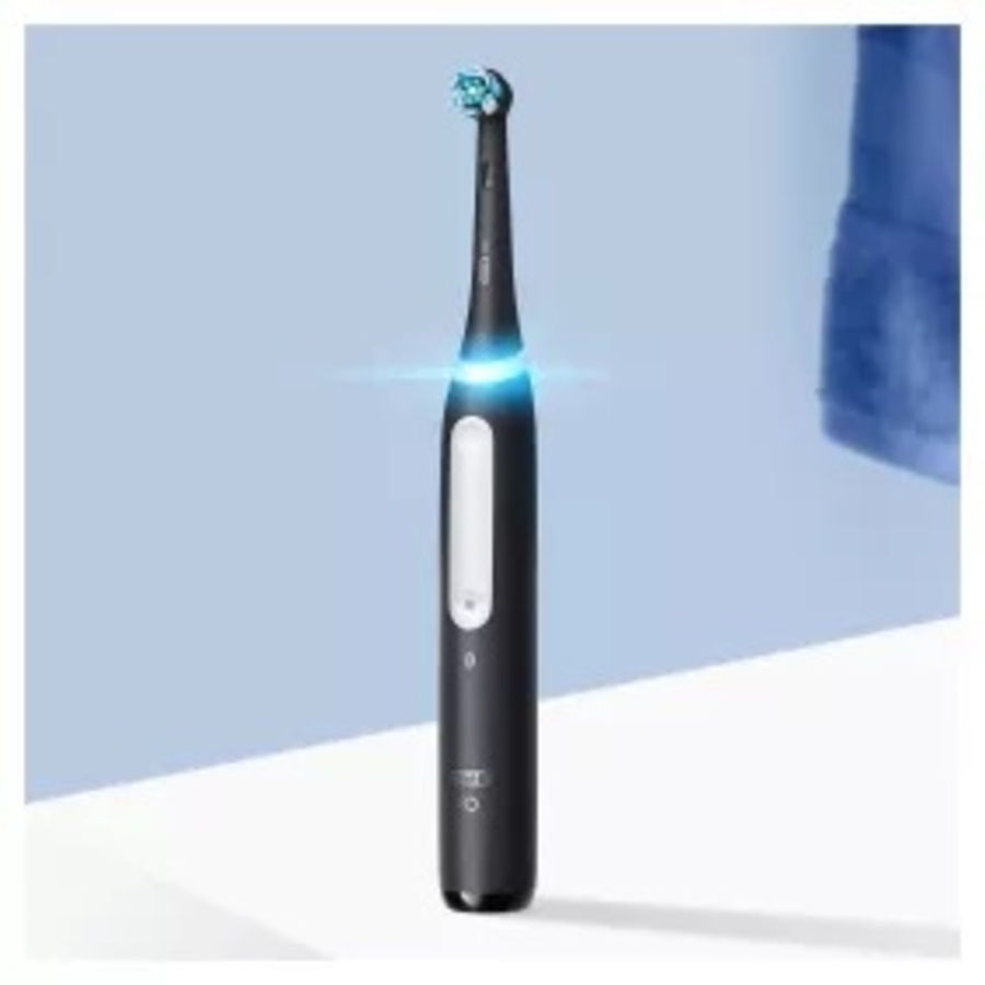 Oral-B iO Series 4 Elektrische Zahnbürste Matt Black+ Reiseetui 