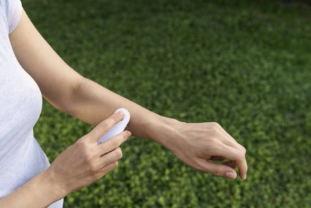 Beurer BR60 Insektenstichheiler Weiss zur Behandlung von Insektenstichen- und bissen,lindert