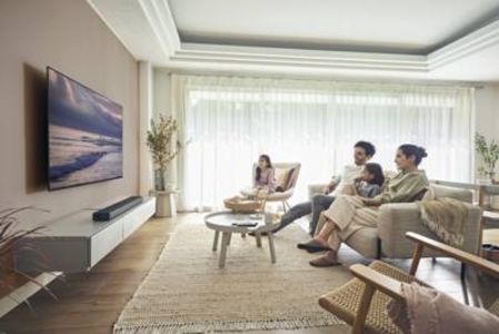 Sony HTA3000.CEL 3.1-Kanal Dolby Atmos Soundbar mit integriertem  Dual-Subwoofer und 3 X-Balanced Front-Lautsprechern