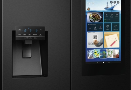 Hisense RQ760N4IFE  Multi Door Side by Side 21 Zoll TFT Touchdisplay mit Android System