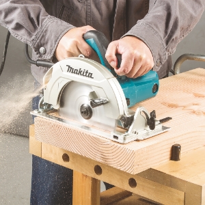 Makita HS7611J Handkreissäge  1.600 W • 5.500 U/min • 190 mm