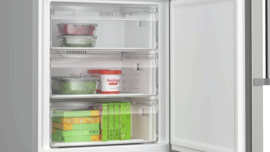 Bosch KGN49AIBT Kühl-/Gefrierkombination Stand Edelstahl-Grau,NoFrost,VitaFresh