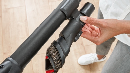 Bosch BSS825ALL Unlimited Gen2 Akku-Staubsauger Weiß 