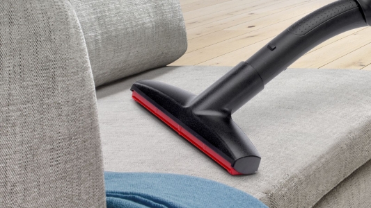 Bosch BGC41XSIL Beutelloser Bodenstaubsauger schwarz  