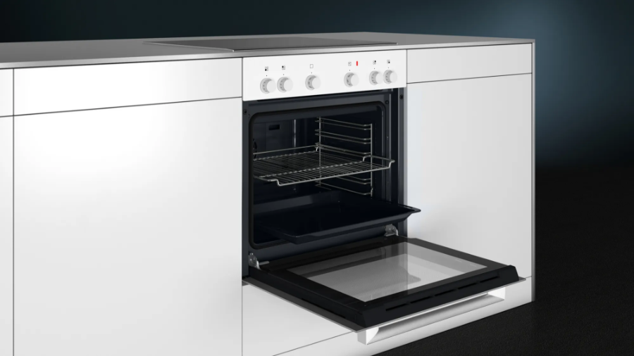 Siemens EQ110KA1WE  Herdset Weiß bestehend aus (HE010FBV1 + EA645GN17)