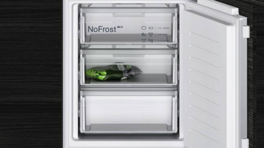 Siemens KI86NNFE0 Kühl-Gefrierkombination Einbau NoFrost   178cm Festtüre