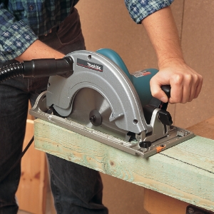 Makita 5903R Handkreissäge 2.000 W • 4.500 U/min • 235 mm
