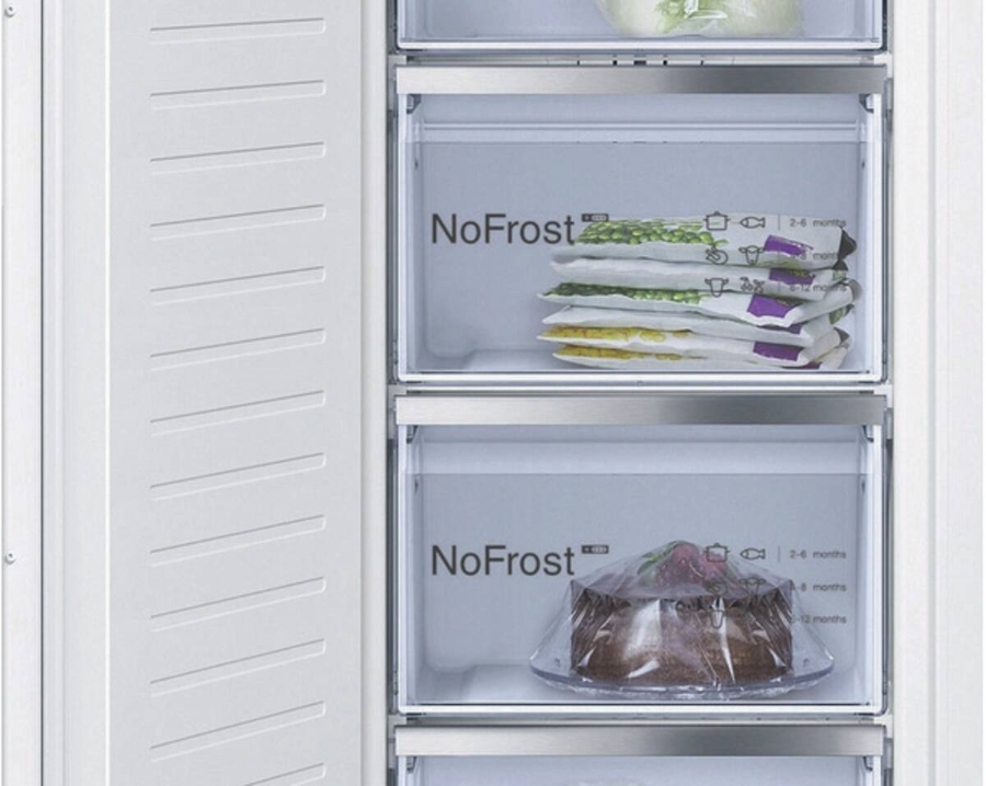 Bosch GIN81ACE0 Serie 6 Einbau-Gefrierschrank, 177.2 x 55.8 cm Flachscharnier mit Softeinzug,NoFrost