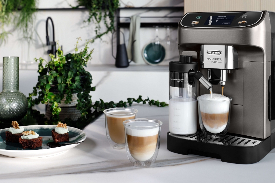 De´Longhi ECAM 320.70.TB Magnifica Plus Kaffee-Vollautomat  Titan