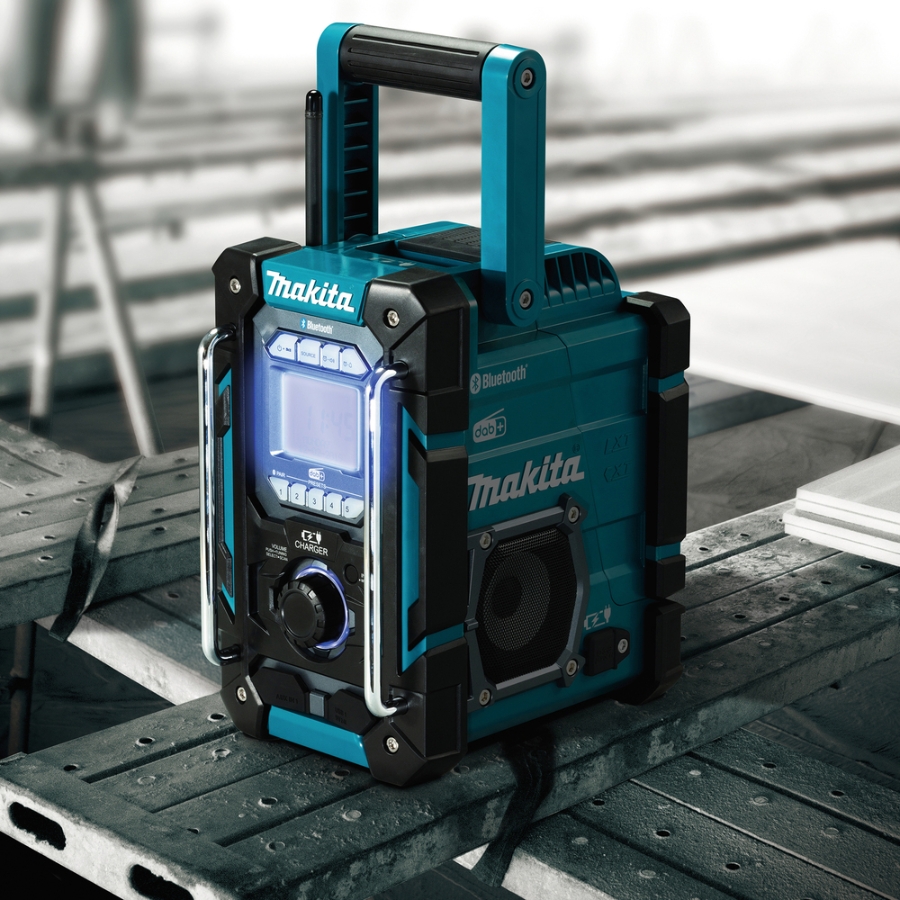 Makita DMR301 Akku-/Elektro-Baustellenradio 12 V max - 18 V • 230 V • Mit Ladefunktion