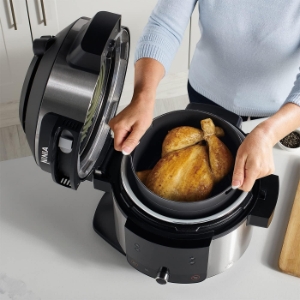 Ninja OL550EU Foodi Multikocher mit SmartLid Multikocher  6L,11-in-1 Multicooker,Heißluftfritteuse,Grillen,