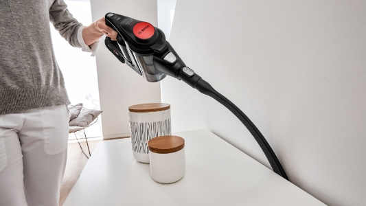 Bosch BKS821MPOW Unlimited 8 Gen2 ProPower Akku-Staubsauger Schwarz