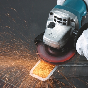 Makita 9558HNRX1 Winkelschleifer  125x08mm für Inox  Trennscheibe | 840 W • 125 mm • 11.000 U/min