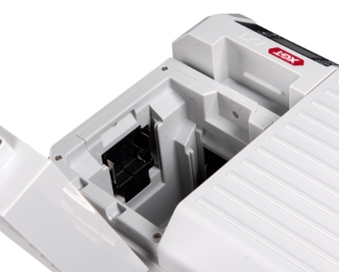 Makita CW003GZ01 Akku-Kühl- und Wärmebox 40 V max • 18 V / 12 V / 24 V DC • AC • 7 L • Kühlbox