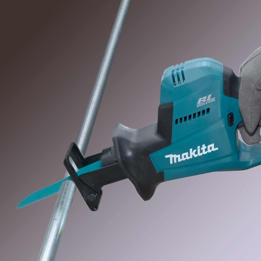 Makita DJR189Z Akku-Reciprosäge LXT 18V • 0 – 3 100 min?¹ • 22 mm