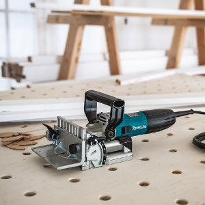 Makita PJ7000J Flachdübelfräse 700 W • 100 mm