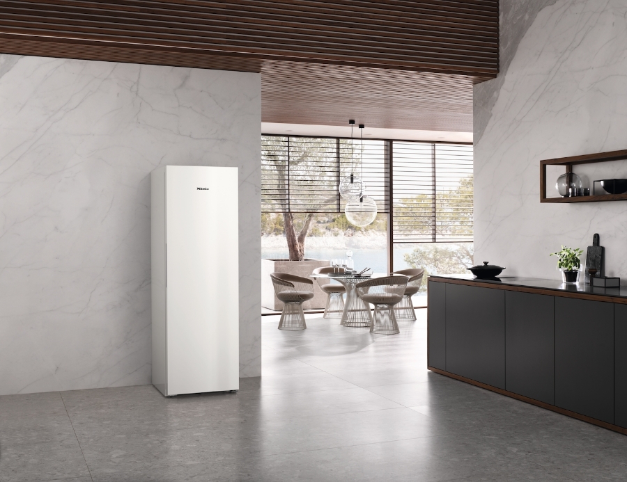 Miele FN 4372 D-1 Freistehender Gefrierschrank Weiß NoFrost 