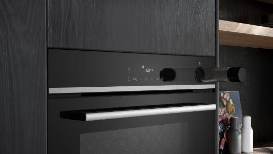 Siemens HR532GBS3 Backofen Einbau mit Dampfunterstützung Edelstahl/ Schwarz