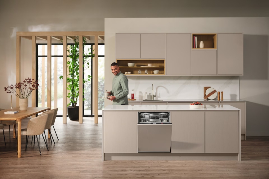 Miele G 7980 SCVi AutoDos K2O Geschirrspüler Edelstahl Schwarz mit Besteckschublade