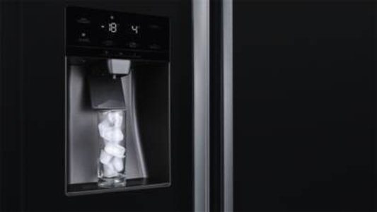 Bosch KAD93ABEP Side by Side 178.7 x 90.8 cm, Schwarz NoFrost,Eis- und Wasserspender mit Wasseranschluss