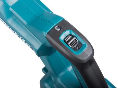 Makita DHW180Z Akku-Druckreiniger 18V • 24 bar • 318 l/h Leichter handgeführter Druckreiniger wahlweise mit 8 oder