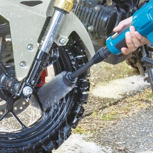 Makita DHW180Z Akku-Druckreiniger 18V • 24 bar • 318 l/h Leichter handgeführter Druckreiniger wahlweise mit 8 oder