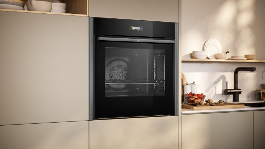 Neff Excellent B44CR21G0K  N70 Backofen, Einbau 60 cm, Graphite  mit Hide® -  für freien und direkten Zugriff