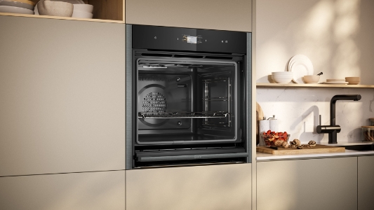Neff Excellent B64VS73G0K Backofen mit Dampfunterstützung  Slide & Hide®,Air Fry ,Pyrolyse,4.1" Full Touch TFT