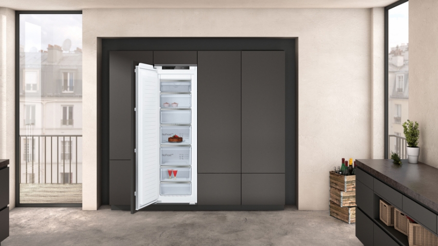 Neff GI7813CE0 N70 Einbau Gefrierschrank  Nofrost Flachscharnier mit Softeinzug (Festtürmontage)