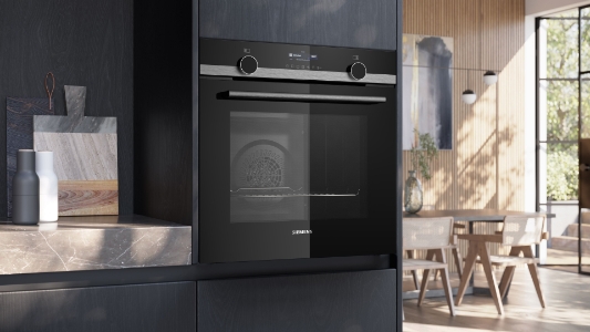 Siemens HB579GBR3 iQ500 Einbau-Backofen 60 x 60 cm Schwarz/Edelstahl Pyrolyse