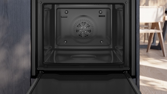 Siemens HB578HBS7 iQ500, Einbau-Backofen, 60 x 60 cm Backwagen