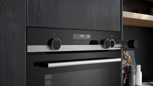 Siemens HR578GFS7F Backofen mit Dampfunterstützung  
