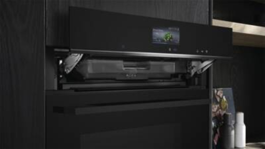 Siemens HR776GMB1 iQ700 Backofen mit Dampfunterstützung  Schwarz Bratenthermometer Plus,Pyrolyse