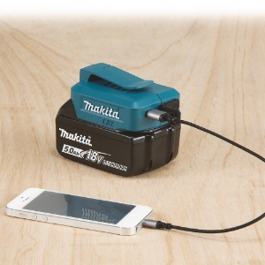 Makita DECADP05 USB-Akku Adapter LXT, 18 V 14,4V-18V • Li-ion 