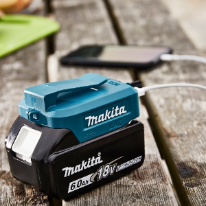 Makita DECADP05 USB-Akku Adapter LXT, 18 V 14,4V-18V • Li-ion 