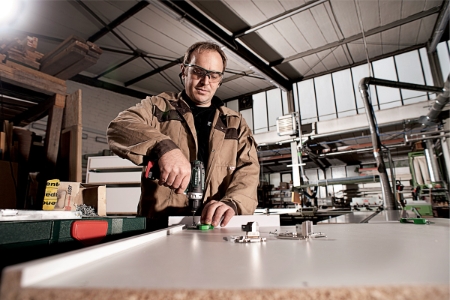 Metabo PowerMaxx BS Basic Set Akku-Bohrschrauber inkl. Koffer + 2 Akkus 2.0Ah + Zubehör 