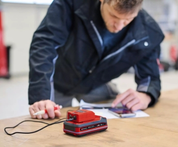 Einhell TC-CP 18 Li USB A/C-Solo USB-Akku-Adapter  