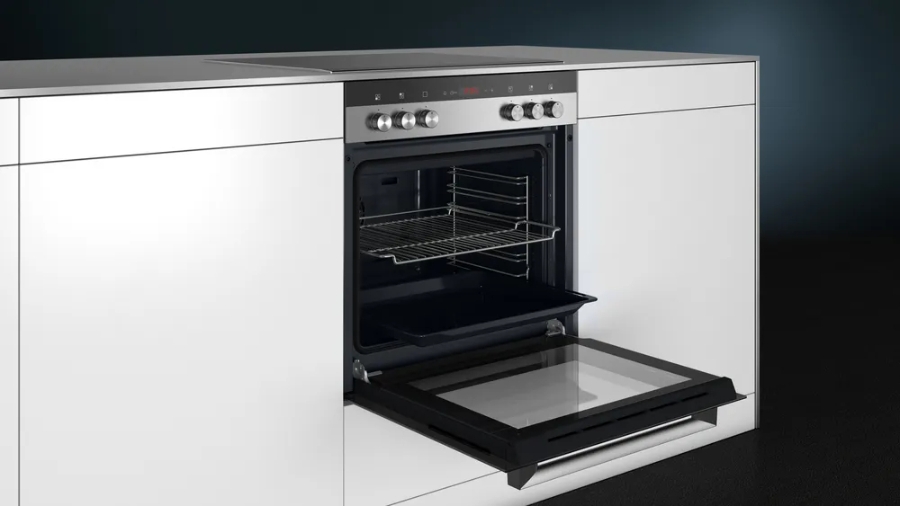Siemens EQ110KA1Z  Herdset Einbau Schwarz/Edelstahl bestehend aus HE113FBS2 und EA64RGNA1E