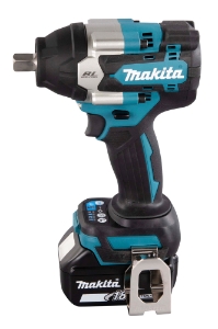 Makita DTW701Z Akku-Schlagschrauber LXT 18 V • 1/2" mit Kugelrastung • 700 Nm • 0 – 2.200 U/min