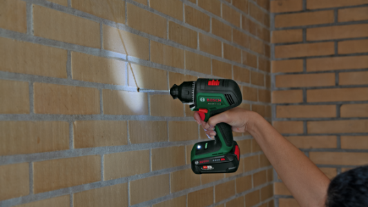 Bosch Garten & Werkzeug AdvancedDrill 18V-80 QuickSnap - 1 x 2,5-Ah-Akku und  Ladegerät