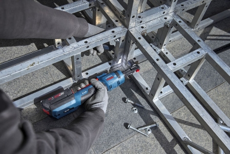 BOSCH Professional GRC 18V-60 Akku-Ratschenschrauber mit L-BOXX 06019N8001