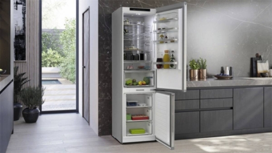Siemens KG39NEIAF iQ500 Kühl-Gefrier-Kombination mit Gefrierbereich   203 x 60 cm, Gebürsteter Stahl ,Total noFrost